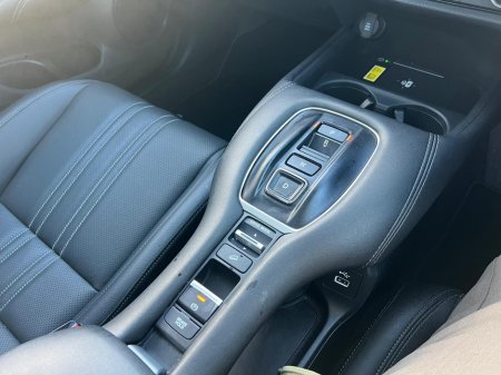 2025 Honda ZR-V ZR-V e:HEV Hybrid ADVANCE €46,950 thumbnail