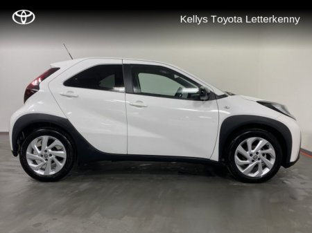 2024 Toyota Aygo X PULSE #121 €19,245