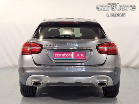 2018 Mercedes-Benz GLA Class 180 AUTO 1.6 PET €26,444