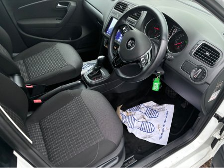 2016 Volkswagen Polo 1.2i TSI Petrol Automatic Comfortline €13,500 thumbnail