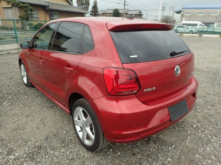 2017 Volkswagen Polo Highline 1.2 5Dr Automatic €15,750 thumbnail