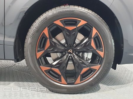 2025 Cupra Terramar TERRAMAR PHEV 204HP Auto €45,495 thumbnail