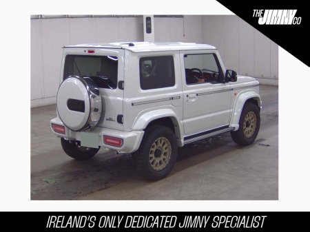 2025 Suzuki Jimny Little G White Edition