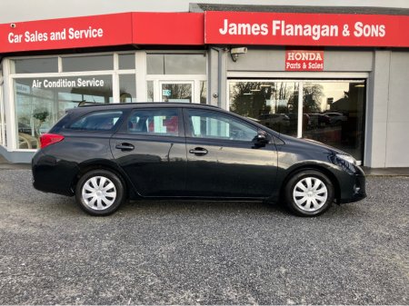 2013 Toyota Auris 1.4 D-4D TERRA TS 4DR €5,995