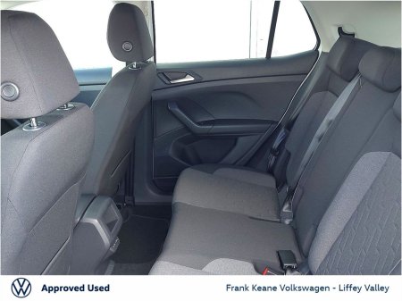 2025 Volkswagen T-Cross EDITION 75 1.0TSI 95BHP *PURE WHITE* *DELIVERY KMS* *252D REG* *BIG SAVINGS VS NEW CAR* *WHILE STOCKS LAST* *PCP 3 YRS FROM €276PM* €29,995 thumbnail