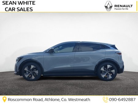 2025 Renault Megane TECHNO EV60 220BHP AC11K €32,500