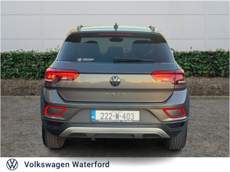 2022 Volkswagen T-Roc 2.0 TDI 116HP Life €25,475 thumbnail