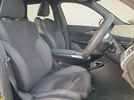 2025 BMW iX1 eDrive20 M Sport €49,995 thumbnail