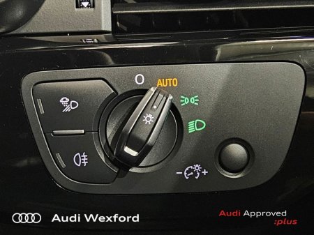 2024 Audi A4 35 TDI 163HP S Tronic S line *Competition* €46,475 thumbnail