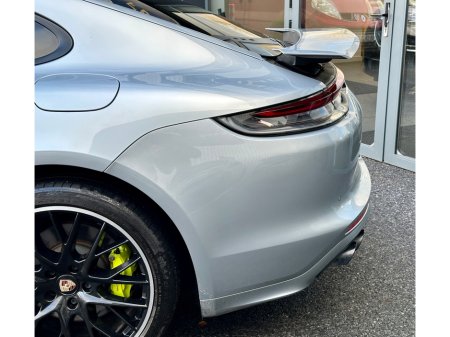 2022 Porsche Panamera 2+2 E-HY E-HYBRID CARBON TRIM €84,950 thumbnail