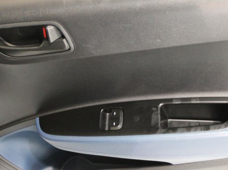 2018 Hyundai i10 Classic 4DR €8,950 thumbnail