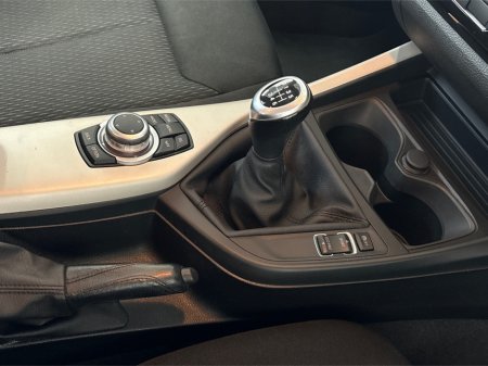 2017 BMW 1 Series 116D**MULTIFUNCTIONAL STEERING WHEEL**BLACK CLOTH INTERIOR**DIGITAL MEDIA DISPLAY**BLUETOOTH**AIR CONDITIONING**NAVIGATION**ISOFIX**FINANCE AVAILABLE** €14,995 thumbnail