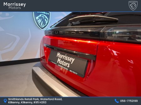 2025 Peugeot 2008 ALLURE 1.2 100 €30,950 thumbnail