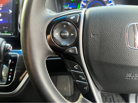 2019 Honda Odyssey 8 SEATER ABSOLUTE AUTOMATIC HYBRID 2.0 PETROL //KEYLESS ENTRY//REVERSE CAMERA//ADAPTIVE CRUISE CONTROL//ELECTRIC DRIVERS SEAT// €29,950 thumbnail