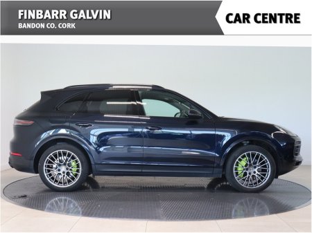 2022 Porsche Cayenne 3.0V6 E-Hybrid Platinum Edition 4WD Auto €71,950 thumbnail
