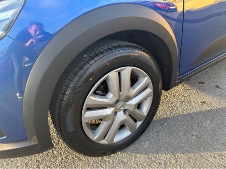 2023 Dacia Sandero STEPWAY COMFORT TCE 90 CVT MY2 Automatic Finance Application own this car from €71 per week €16,499