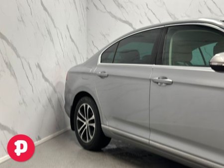 2018 Volkswagen Passat Highline 1.6TDI 120HP 4DR - Straight Sale Discount €19,950 thumbnail