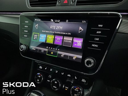 2024 Skoda Superb Combi Sportline 2.0Tdi 150Bhp DSG €46,950 thumbnail