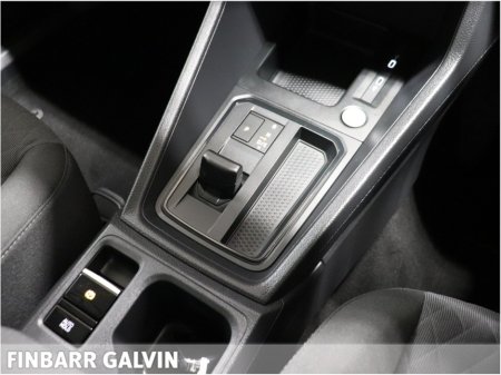 2025 Volkswagen Caddy Maxi Life CADDY LIFE TDI 122HP A7F €47,950 thumbnail