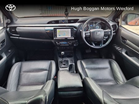 2022 Toyota Hilux 2.8 INVINCIBLE AUTO +VAT €36,995 thumbnail
