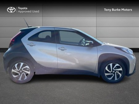 2025 Toyota Aygo X - DESIGN - Save EUR 2,121 - 3 FREE Services Included - 1.0 - Petrol - 5d - EUR 180 Road Tax // €22,499