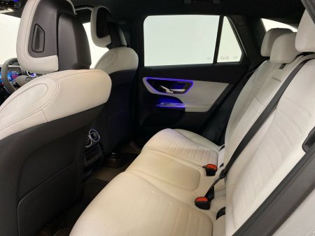 2026 Mercedes-Benz GLC Class GLC 300e 4MATIC AMG LINE PLUS | Reversing Camera, Parking Assistance, Heated Seats €98,664