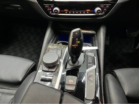 2019 BMW 5 Series €26950! 2019 BMW 530E M-SPORT iPERFORMANCE 2.0 AUTOMATIC/ CRUISE CONTROL / 360° PARKING CAMERA / ELECTRIC MEMORY & HEATED SEATS / REAR HEATED SEATS / PADDLE SHIFTERS €26,950 thumbnail