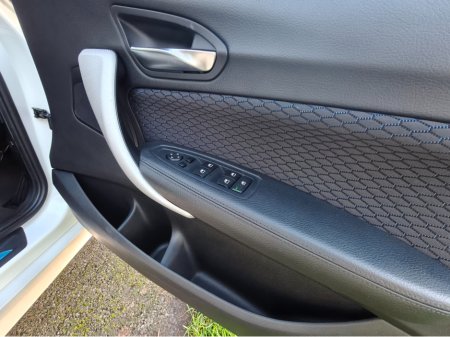 2015 BMW 1 Series 118i M Sport//Low kms €14,950 thumbnail