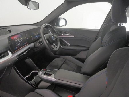 2024 BMW iX1 eDrive20 M Sport €45,900 thumbnail