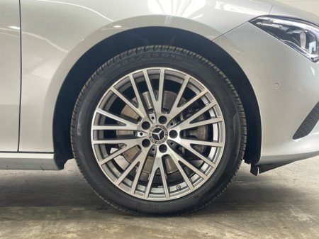 2022 Mercedes-Benz CLA Class 250 E COUPE 4DR AUTO PROGRESSIVE €33,950 thumbnail