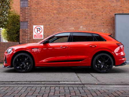 2020 Audi e-tron 50 quattro S Line €34,950