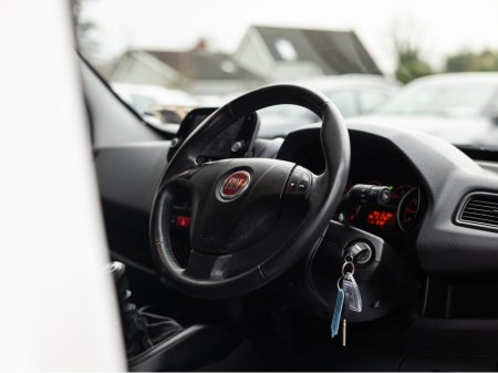 2023 Fiat Doblo DOBLO' CARGO 1.6 SX 90HP 2DR €12,195 thumbnail