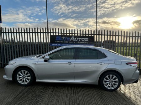 2020 Toyota Camry Self Charging Hybrid €22,995