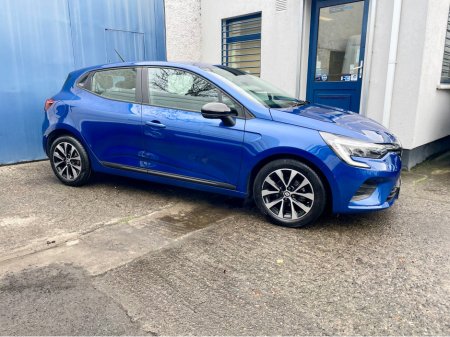 2023 Renault Clio EQUILIBRE 1.0 TCE PETROL 90BHP 5DR HATCHBACK €16,950