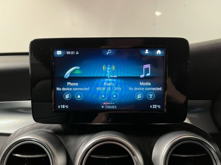 2022 Mercedes-Benz GLC Class 220d 4Matic - Reversing Camera - Climate Control - Heated Seats - Auto Lights/Wipers - €55,950 or €56,900 with Supagard Vehicle Protection & GAP Insurance €53,950 thumbnail