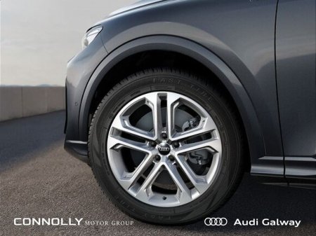 2026 Audi Q5 S-LINE E-HYBRID QUATTRO A/T €75,495 thumbnail
