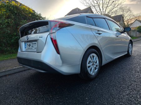 2017 Toyota Prius ZVW51 5DR Auto €12,950