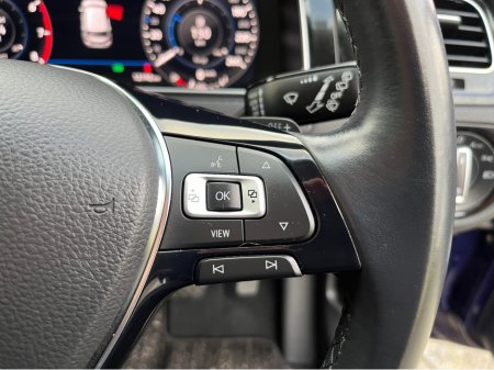 2020 Volkswagen Golf HIGHLINE MEISTER AUTOMATIC 1.4 PETROL //ONLY 7576 MILES//MASSIVE SPEC//DYNAUDIO SOUND SYSTEM//HEATED LEATHER SEATS//ELECTRIC DRIVERS SEAT//KEYLESS ENTRY// €24,950 thumbnail