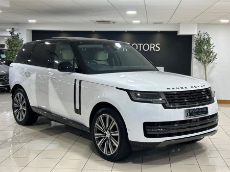 2025 Land Rover Range Rover P460e AUTOBIOGRAPHY HYBRID=LOW MILES//HUGE SPEC=PAN ROOF//BALANCE OF LAND ROVER WARRANTY=251 REG=ONLY €140 ANNUAL ROAD TAX//TAILORED FINANCE PACKAGES €149,995