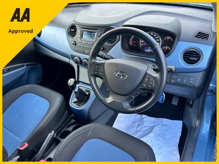 2016 Hyundai i10 2016 HYUNDAI i10 1.0 PETROL DELUXE LOW KMS €8,450 thumbnail