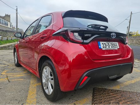 2022 Toyota Yaris HYBRID LUNA AUTO 4DR €17,450
