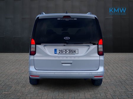 2025 Ford Tourneo Connect 2.0 TDCI Grand Tourneo 7-Seater Automatic €49,950 thumbnail