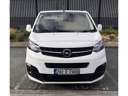 2020 Opel Vivaro 9 Seater Minibus €39,950