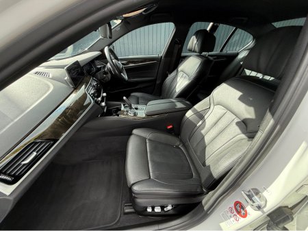 2017 BMW 5 Series 530E M-SPORT - 2.0L PETROL HYBRID - AUTO - 12M WARRANTY - CAR: 1442 thumbnail