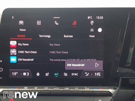 2024 Renault Megane E-Tech EV60 220hp Techno €28,995 thumbnail