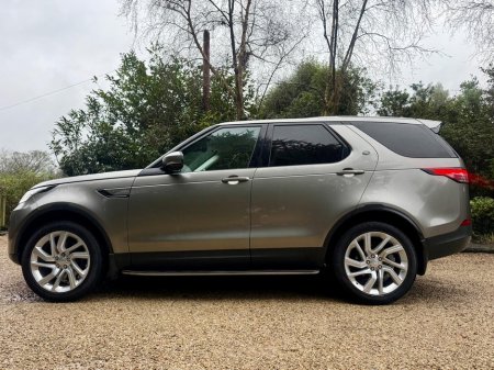 2018 Land Rover Discovery 2.0 TD4 SE 180PS €25,950 thumbnail