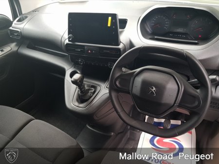 2023 Peugeot Partner ACTIVE PLUS 1.5 BLUEHD €16,950