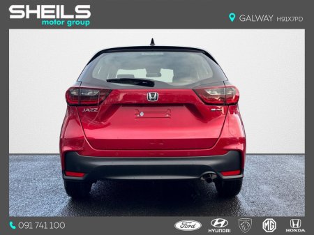 2026 Honda Jazz Elegance/Advance/Advance sport/ Cross-star €33,995 thumbnail