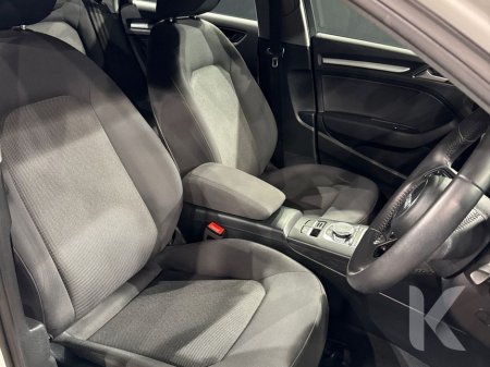 2018 Audi A3 1.4 TFSI SALOON - FACTORY ALLOYS - CRUISE CONTROL - REVERSE CAMERA €19,950 thumbnail