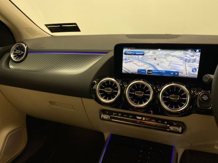 2026 Mercedes-Benz GLA Class GLA 250 E PROGRESSIVE LINE + | Heated Seats, Reversing Camera, Mirror Package €64,908 thumbnail